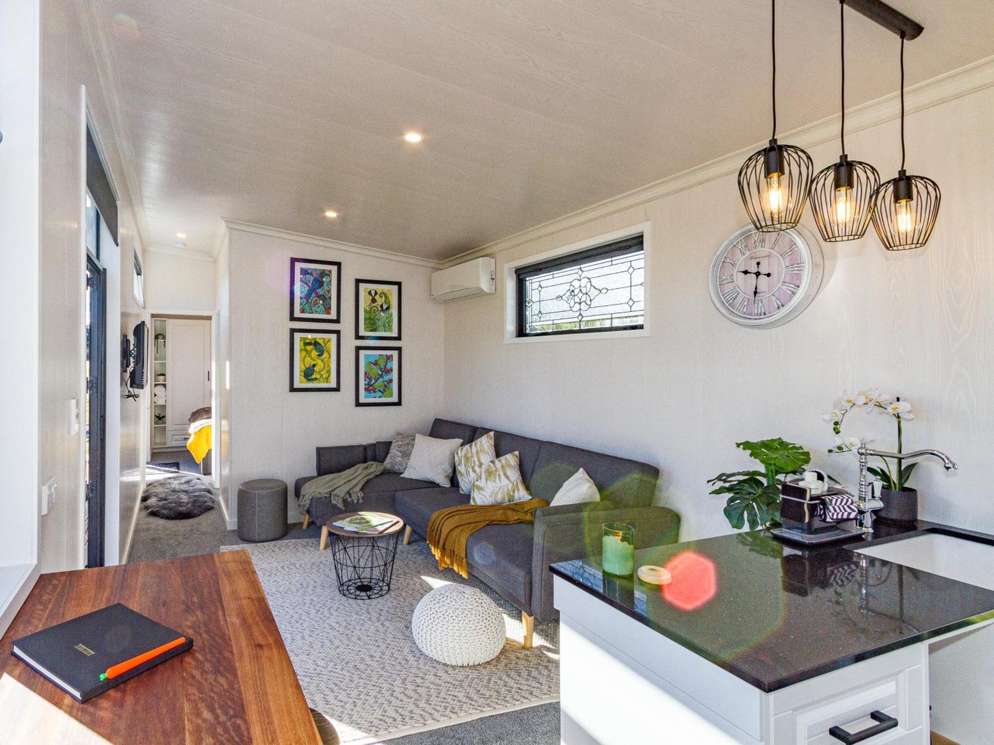 Mangateitei Views - Rangataua Tiny Home Охакуне Экстерьер фото